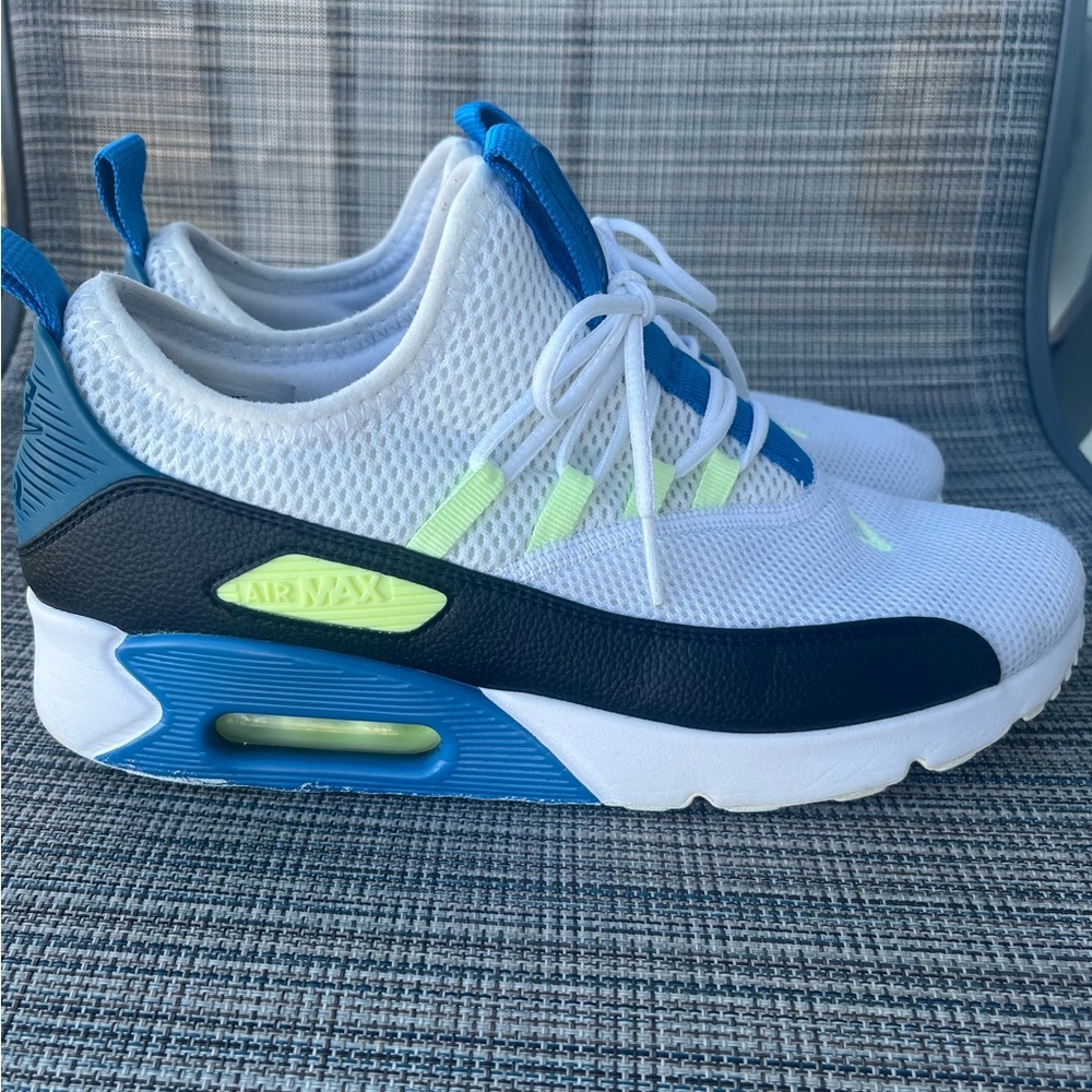 Nike Air Max 90 EZ